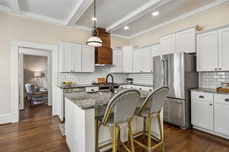 214 S Montclair Avenue, Dallas TX 75208 - Photo 6