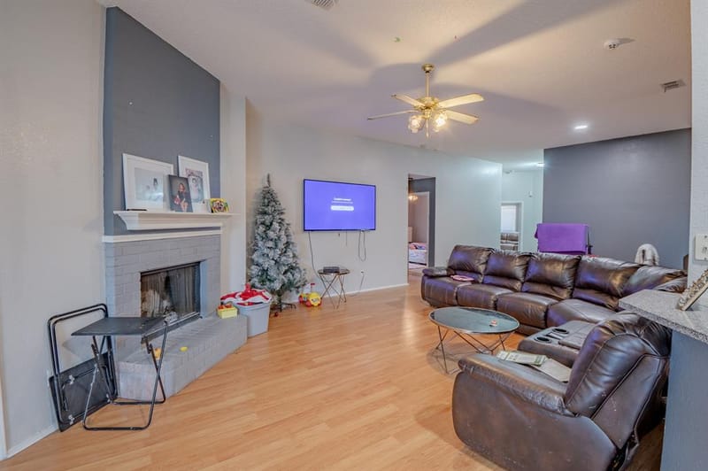 2401 Kelton Street, Fort Worth TX 76133 - Photo 7