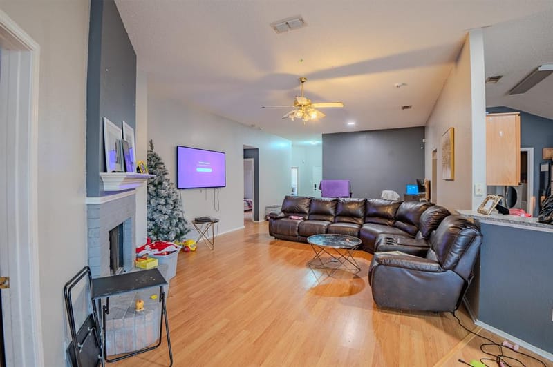 2401 Kelton Street, Fort Worth TX 76133 - Photo 10