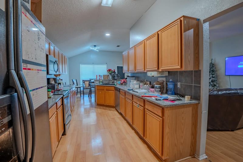 2401 Kelton Street, Fort Worth TX 76133 - Photo 8