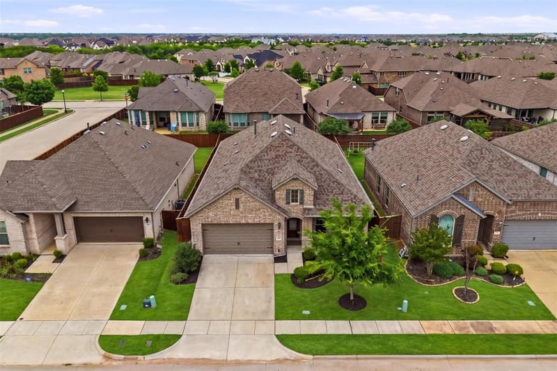 1429 Eclipse Road, Aubrey TX 76227 - Photo 27