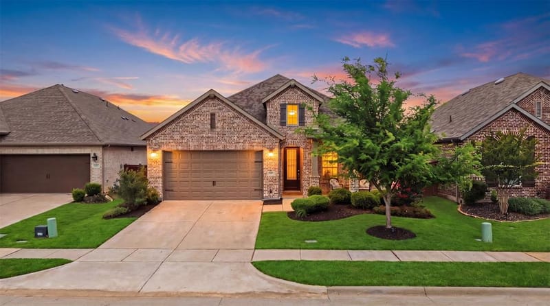 1429 Eclipse Road, Aubrey TX 76227 - Photo 5