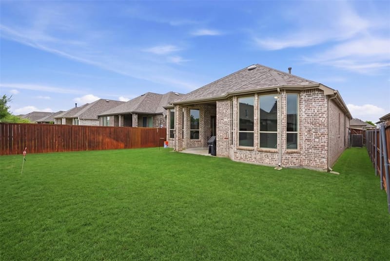 1429 Eclipse Road, Aubrey TX 76227 - Photo 24