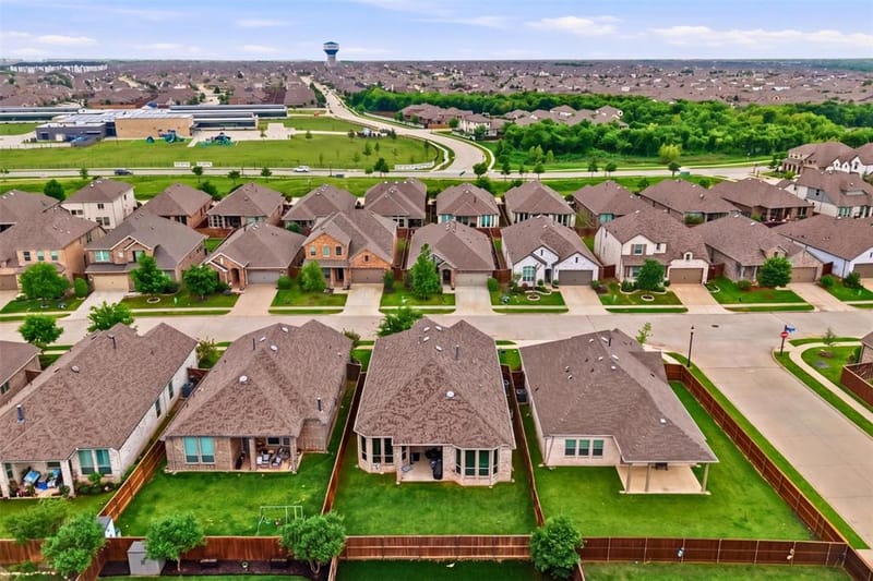 1429 Eclipse Road, Aubrey TX 76227 - Photo 30