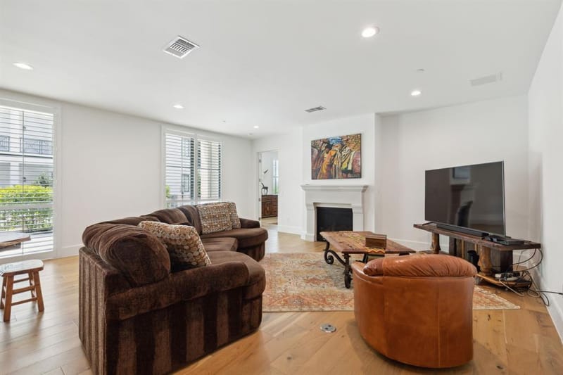 5270 Town And Country Boulevard # 113, Frisco TX 75034 - Photo 10