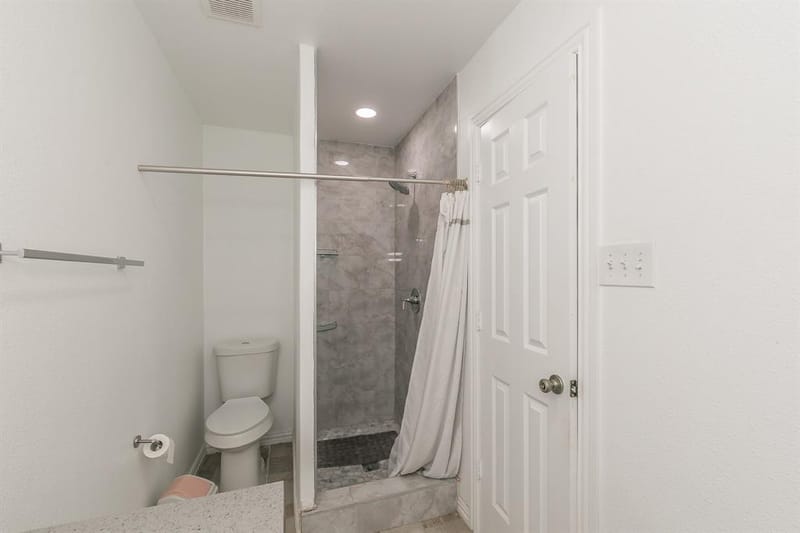 904 SHERMAN Street, Tioga TX 76271 - Photo 27