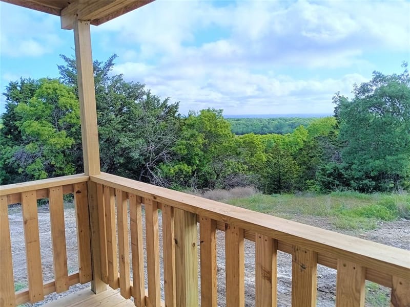 700 Woodhaven Drive, Springtown TX 76082 - Photo 2