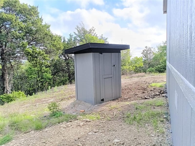 700 Woodhaven Drive, Springtown TX 76082 - Photo 9