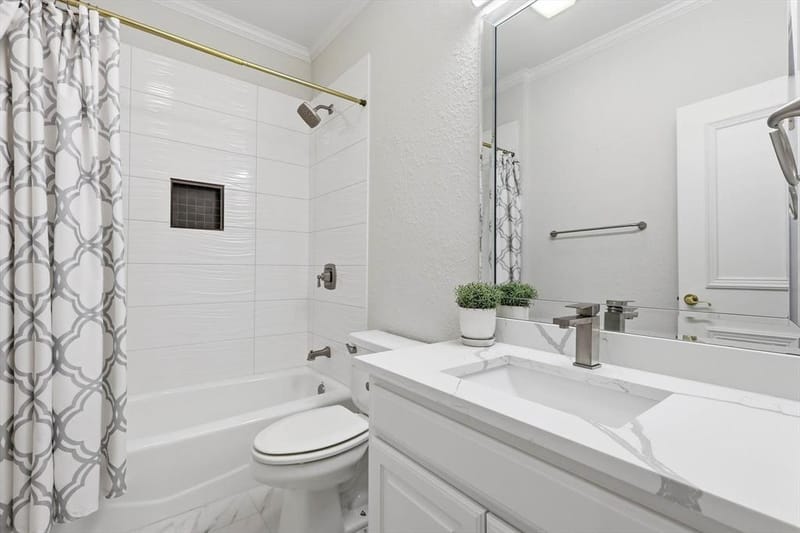 17431 Woods Edge Drive, Dallas TX 75287 - Photo 27