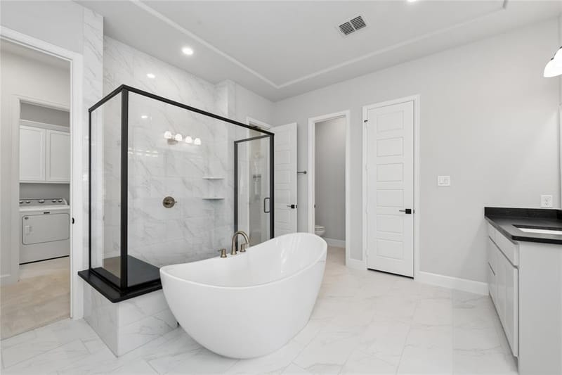 8613 Hawthorn Drive, The Colony TX 75056 - Photo 16