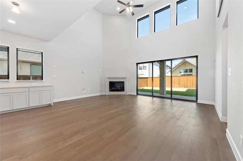 8613 Hawthorn Drive, The Colony TX 75056 - Photo 11
