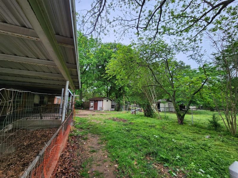 3395 Bonham Street, Paris TX 75460 - Photo 7