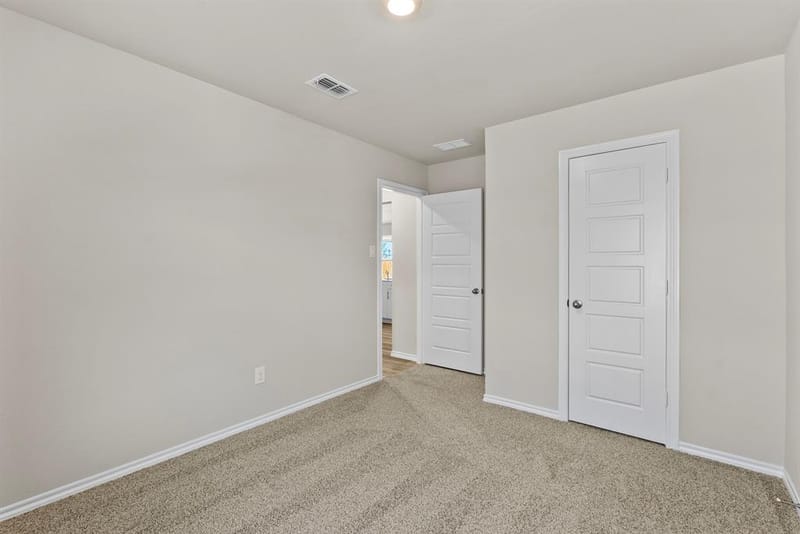 504 Marsh Street, Cleburne TX 76033 - Photo 14