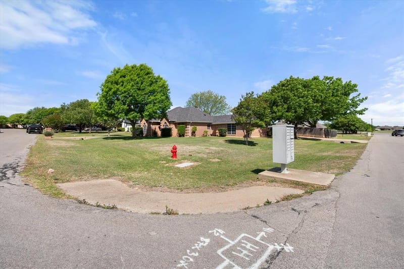 2800 Coventry Road, Crowley TX 76036 - Photo 40