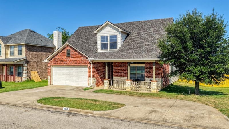 604 Holiday Hills Drive, Mineral Wells TX 76067 - Photo 33
