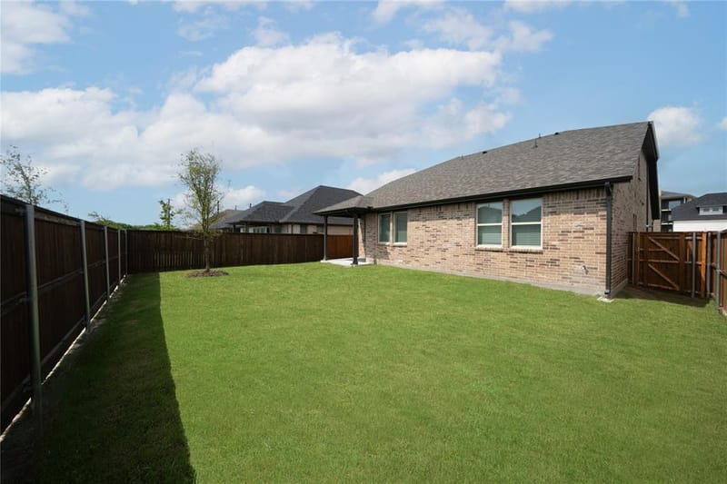 1607 Dove Drive, Princeton TX 75407 - Photo 2