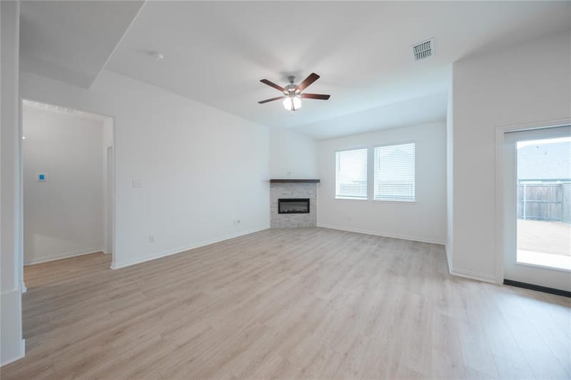 1607 Dove Drive, Princeton TX 75407 - Photo 6