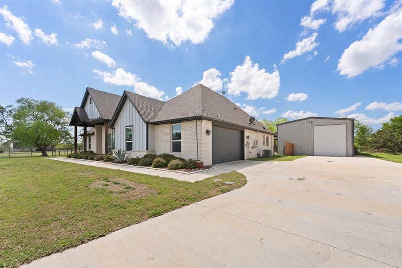 1001 Resolute Road, Millsap TX 76066 - Photo 3