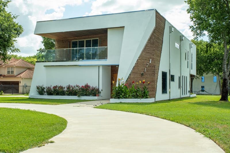 1719 Right Field Court, Cedar Hill TX 75104