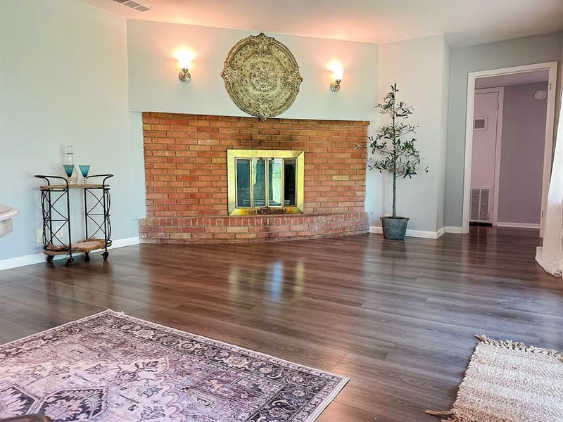 801 N Douglas Avenue, Cleburne TX 76033 - Photo 8