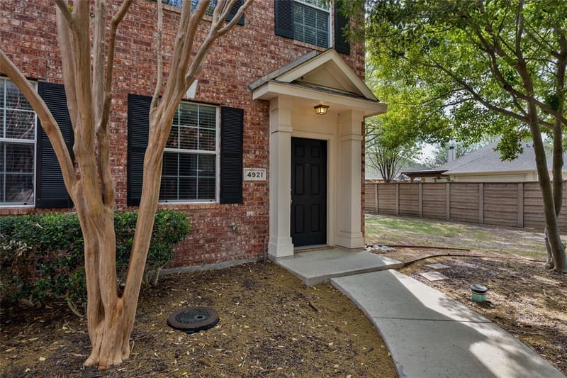 4921 Stone Gate Trail, McKinney TX 75070 - Photo 2