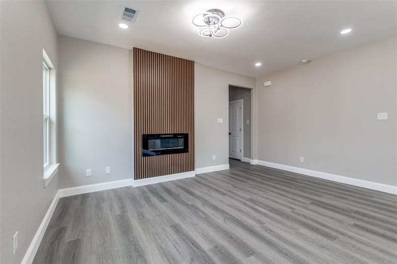 3402 Spring Avenue, Dallas TX 75215 - Photo 9