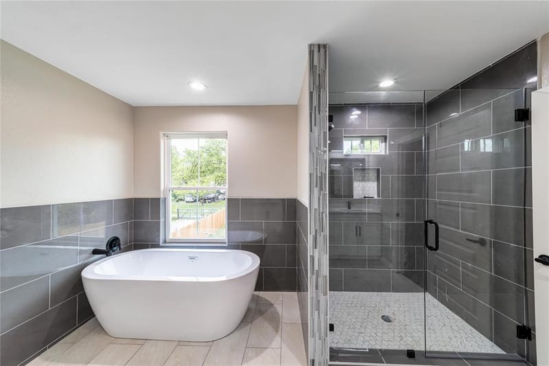 3134 Alaska Avenue, Dallas TX 75216 - Photo 3
