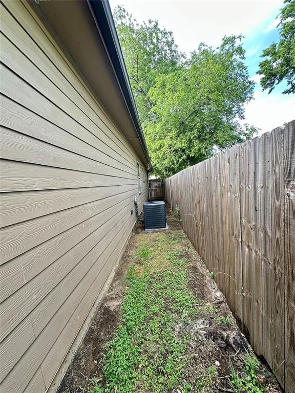 5432 Laster Road, Fort Worth TX 76119 - Photo 9