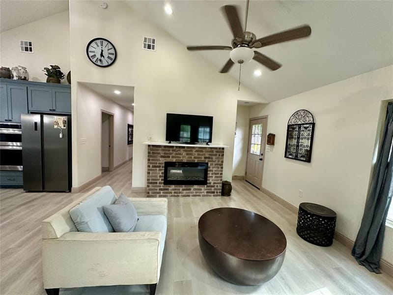 5432 Laster Road, Fort Worth TX 76119 - Photo 10