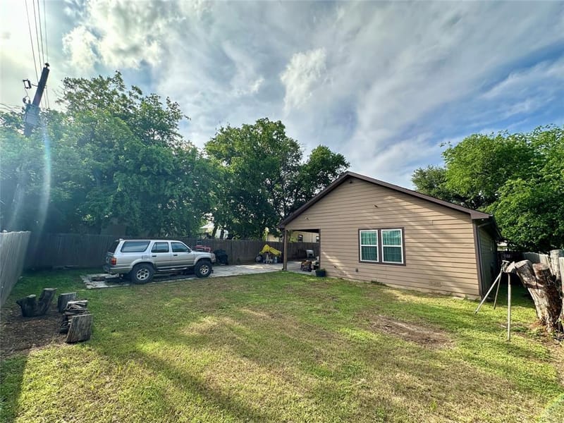 5432 Laster Road, Fort Worth TX 76119 - Photo 8