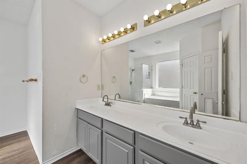 3900 SENNEN Circle, Plano TX 75025 - Photo 14