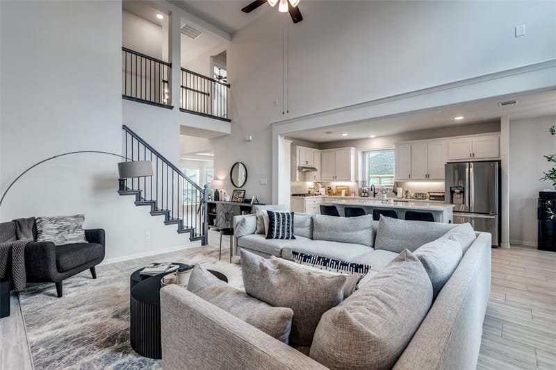 1352 Peregrine Trail, Frisco TX 75036 - Photo 7