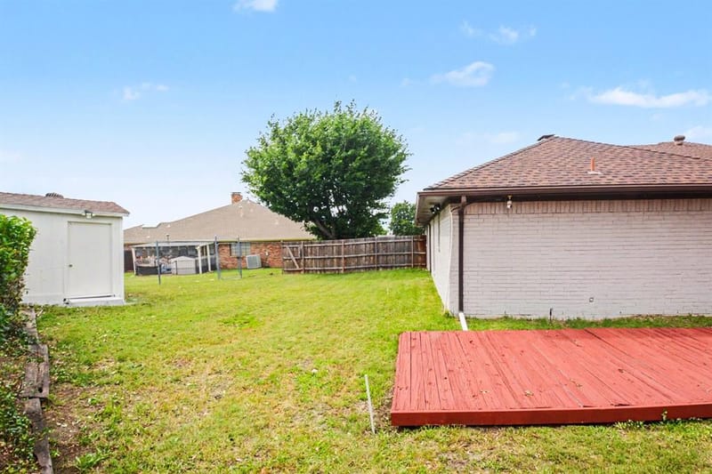 2212 Southern Court, Carrollton TX 75006 - Photo 37