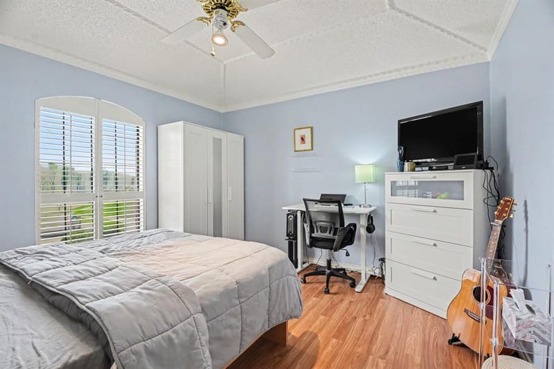 2212 Southern Court, Carrollton TX 75006 - Photo 29