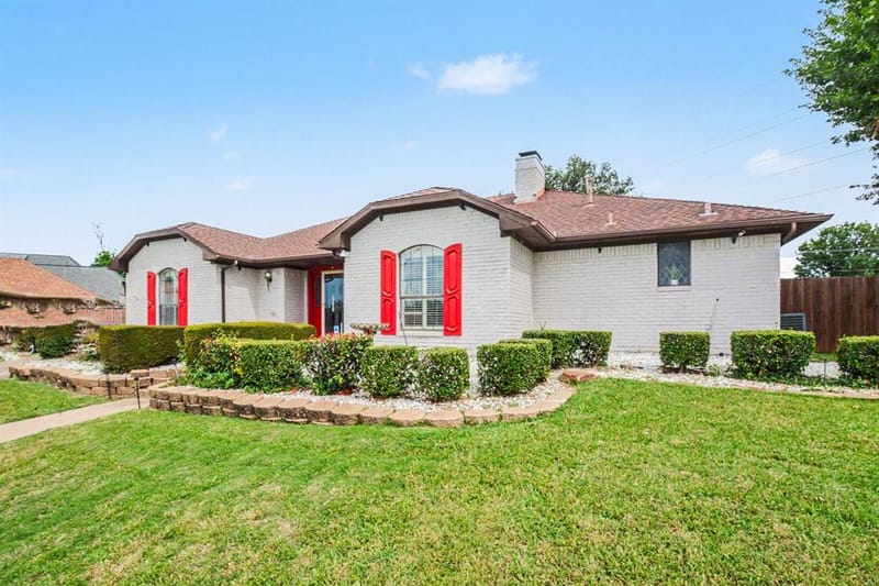 2212 Southern Court, Carrollton TX 75006 - Photo 4
