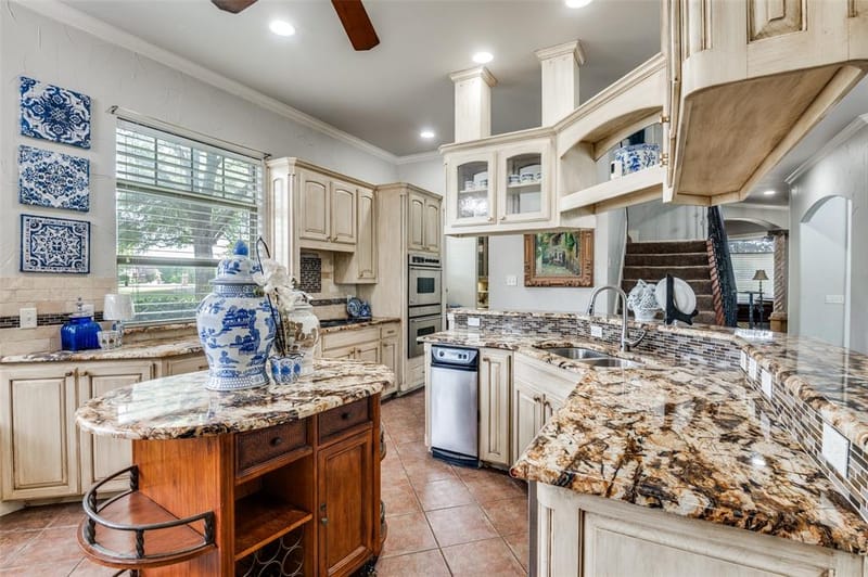 2032 Cains Lane, Mansfield TX 76063 - Photo 12