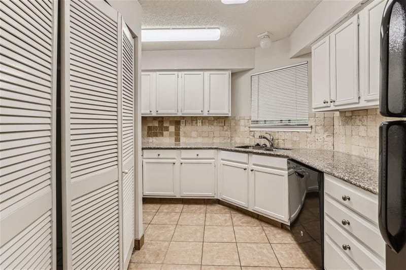 16301 Ledgemont Lane # 269, Addison TX 75001 - Photo 2