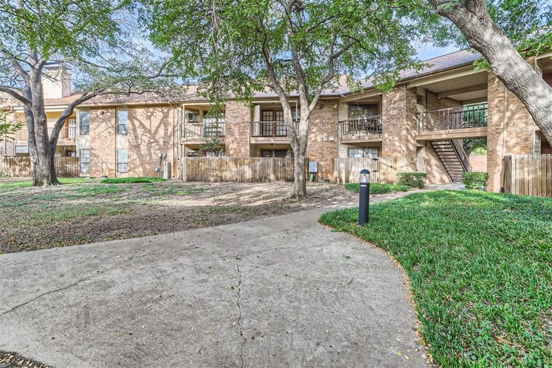 16301 Ledgemont Lane # 269, Addison TX 75001 - Photo 19