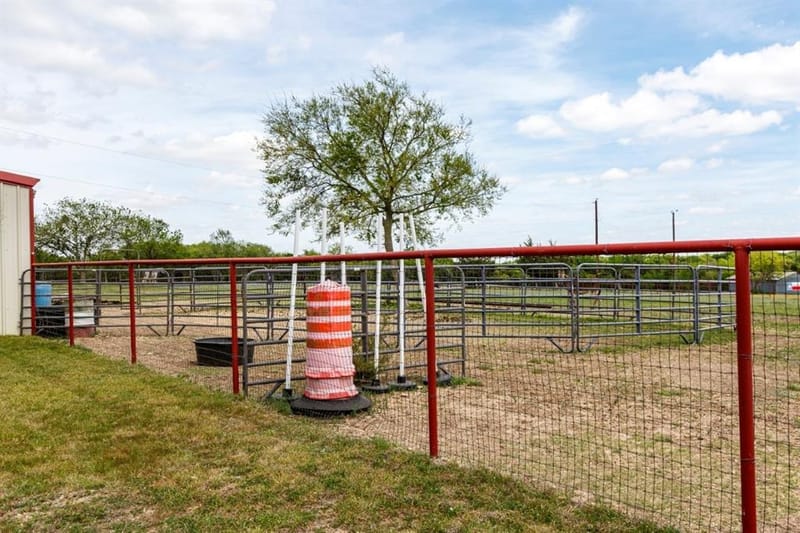 4880 WHITEHEAD Road, Midlothian TX 76065 - Photo 29