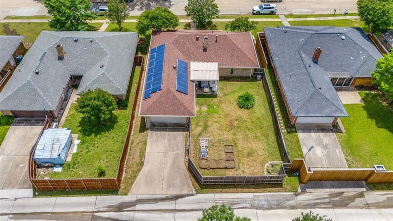 1513 Silverleaf Drive, Carrollton TX 75007 - Photo 14