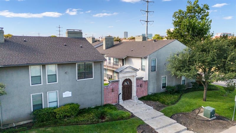 5806 Birchbrook Drive # 103, Dallas TX 75206 - Photo 19