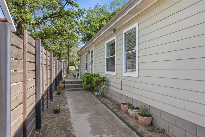 1105 E Lake Drive, Weatherford TX 76087 - Photo 23