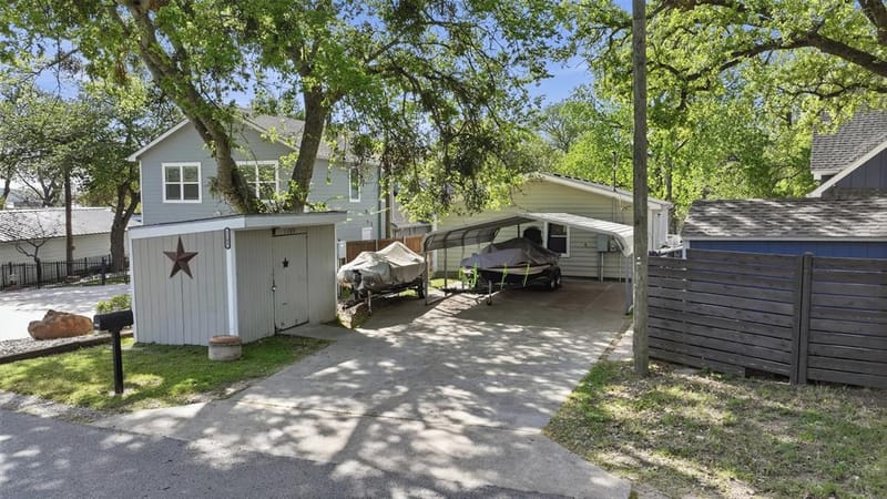 1105 E Lake Drive, Weatherford TX 76087 - Photo 3