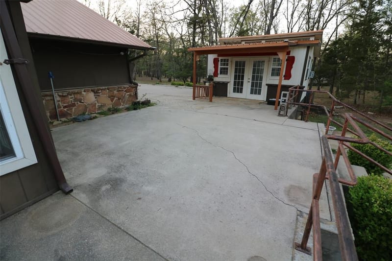 425 Dove Hollow, Paris TX 75462 - Photo 24
