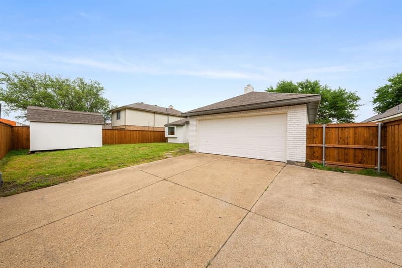 813 Creek Valley Road, Mesquite TX 75181 - Photo 27