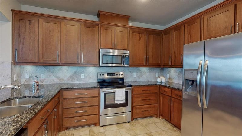 2556 Sarah Lane, Lewisville TX 75056 - Photo 7