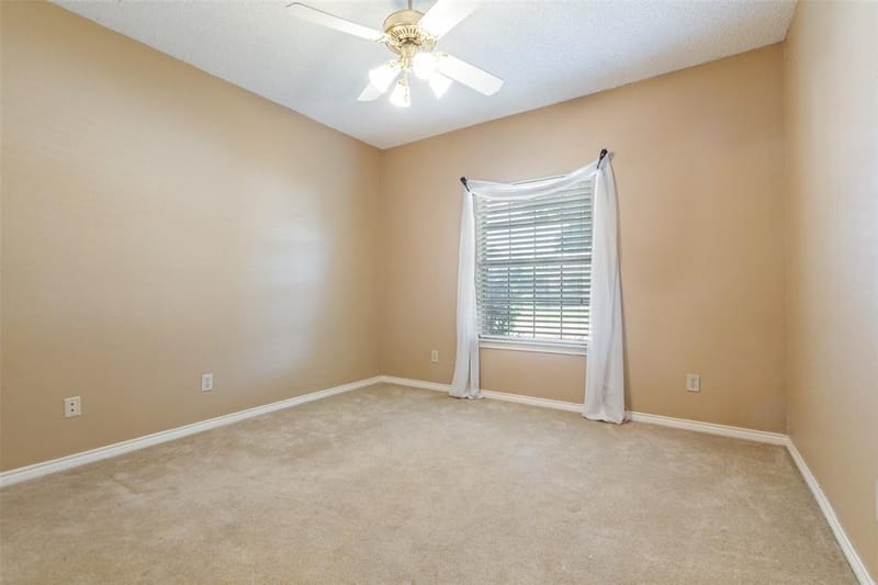 4055 Seabury Drive, Dallas TX 75287 - Photo 16