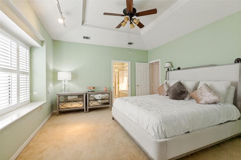 4055 Seabury Drive, Dallas TX 75287 - Photo 9