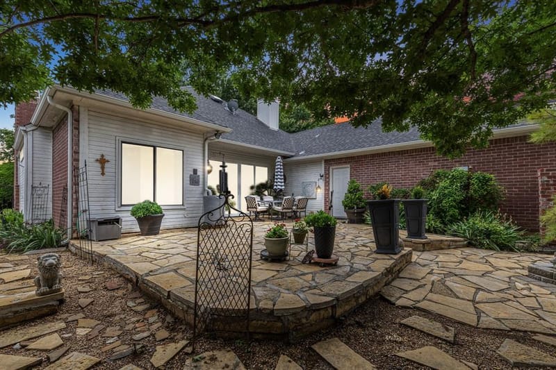 4055 Seabury Drive, Dallas TX 75287 - Photo 19