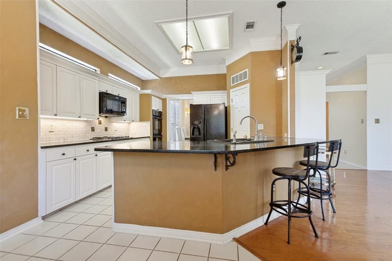 4055 Seabury Drive, Dallas TX 75287 - Photo 8
